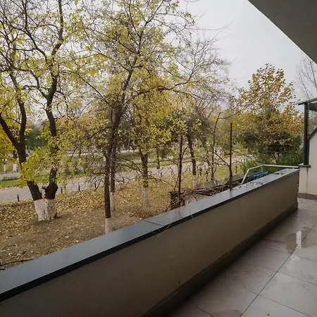 Park With Large Patio & Nature Therapy Bucharest